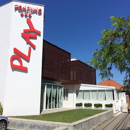 Pensiunea Play Deva Exteriér fotografie